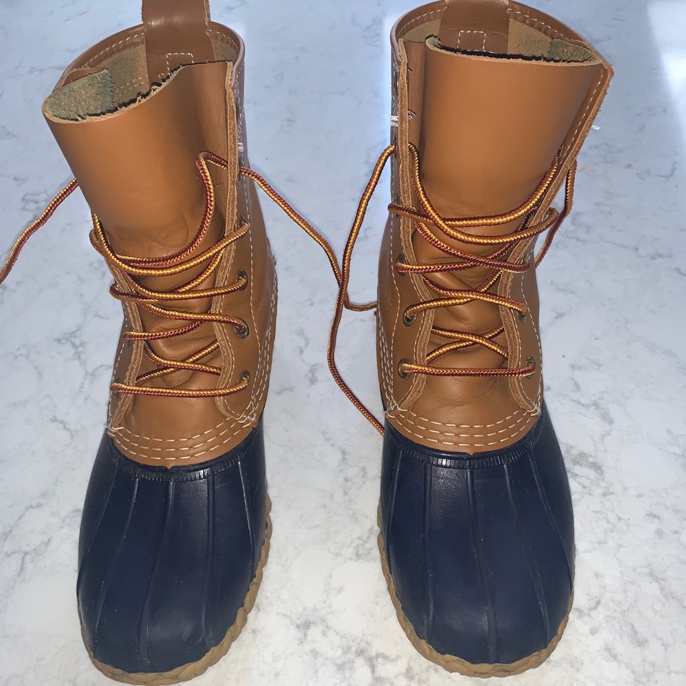 L.L Bean Women’s Duck Boots - 6 Narrow